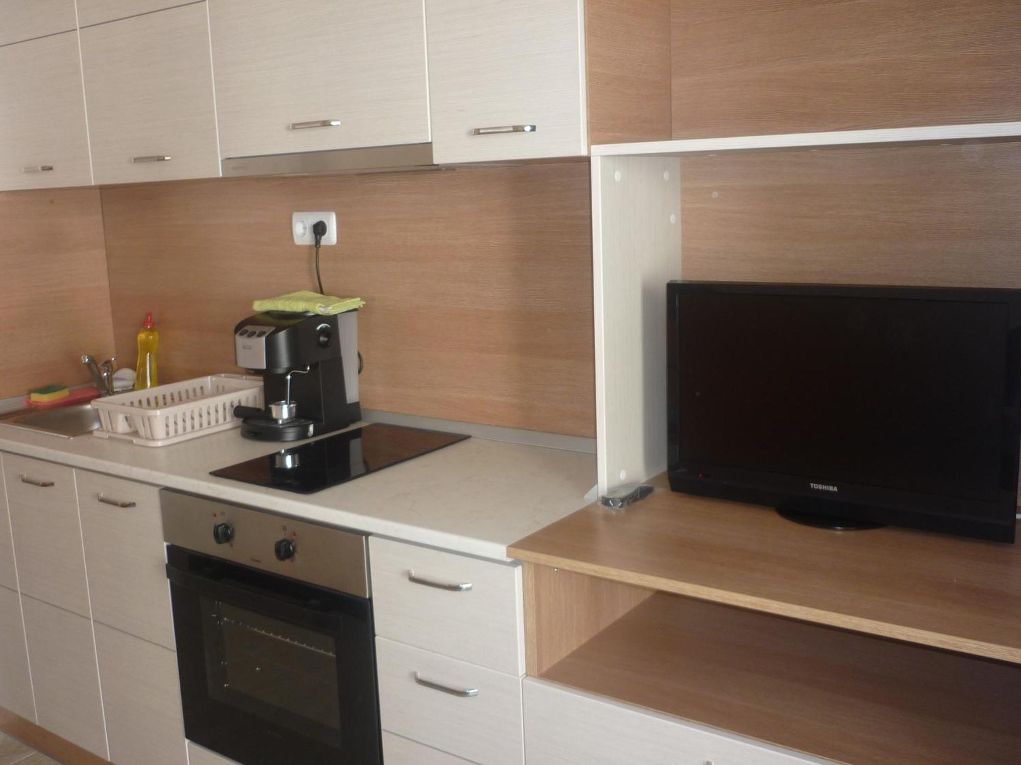Ganozliev'S Apartments In Kavatsi Area 소조폴 외부 사진